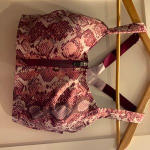 Victoria Secret Incredible Knockout Sports Bra